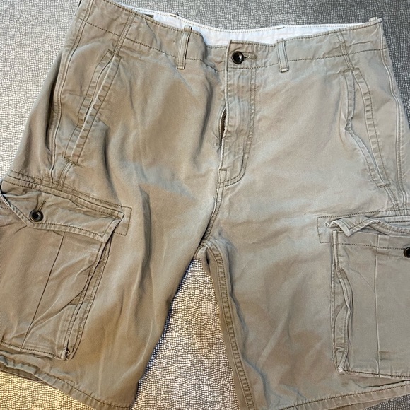 Levi's Shorts Levis Mens Cargo Shorts 32 Khaki Beige Poshmark